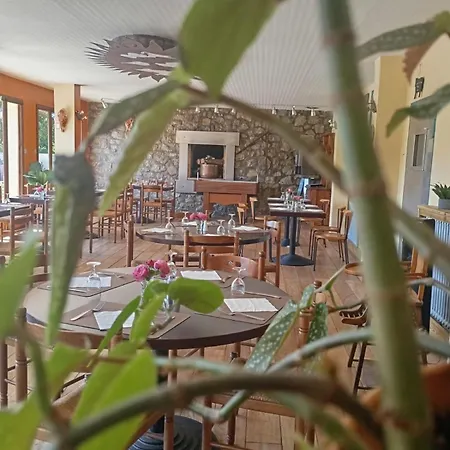 Le Boreal 3* La Bastide-de-Serou